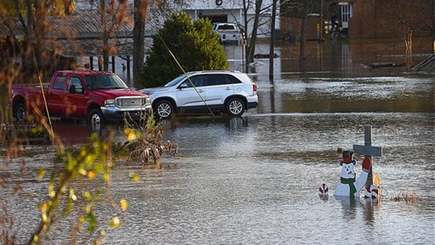 41peoplekilledinusfloods